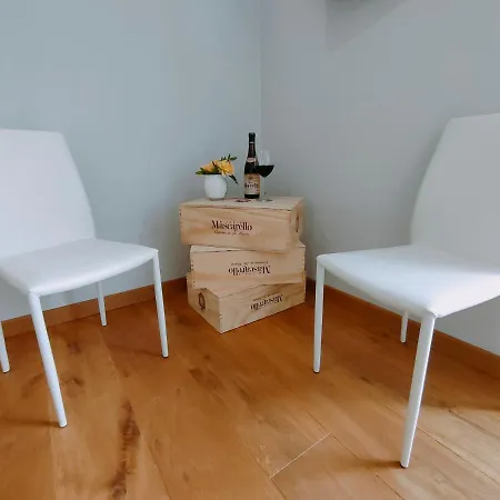 Al34 Apartment *